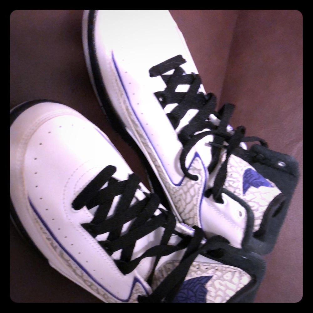 Jordan’s - purple and white